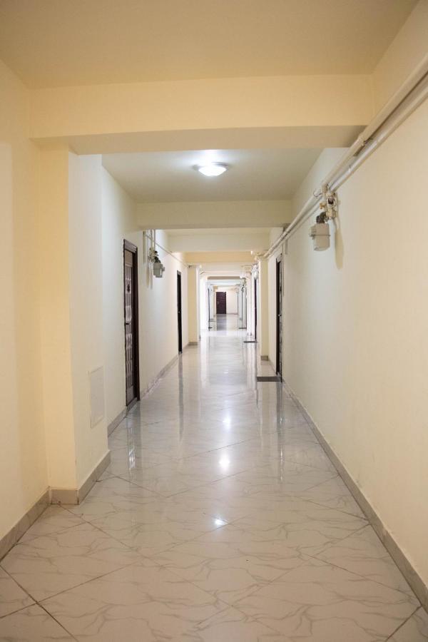 Apartament Capitala Militari Roşu Eksteriør billede